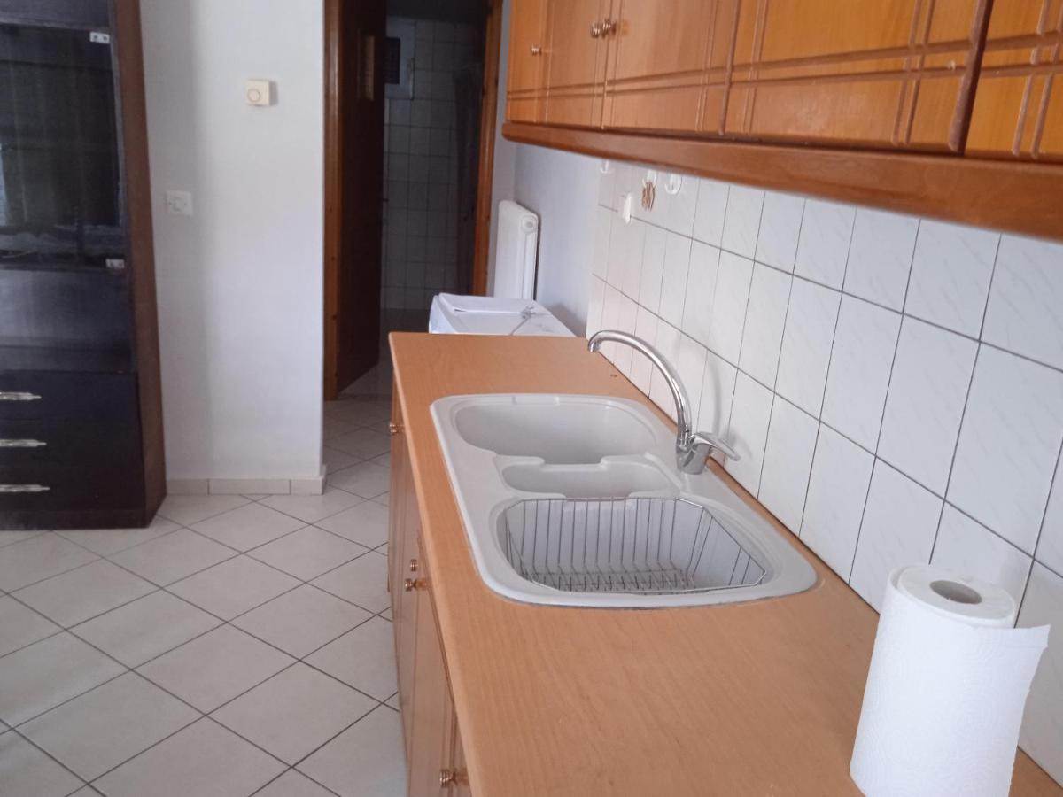 דירות פרבזה Sotiris House מראה חיצוני תמונה