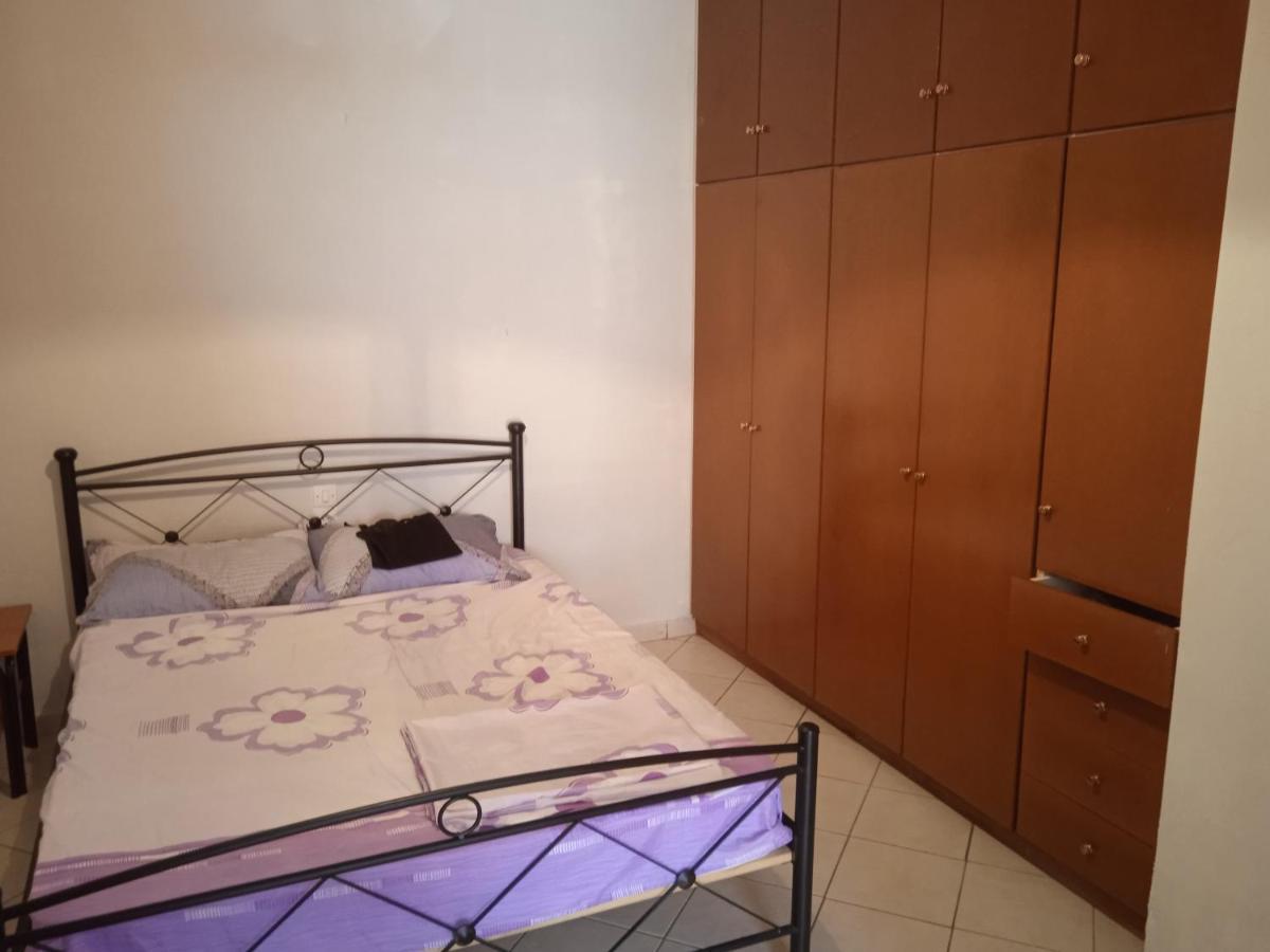 דירות פרבזה Sotiris House מראה חיצוני תמונה